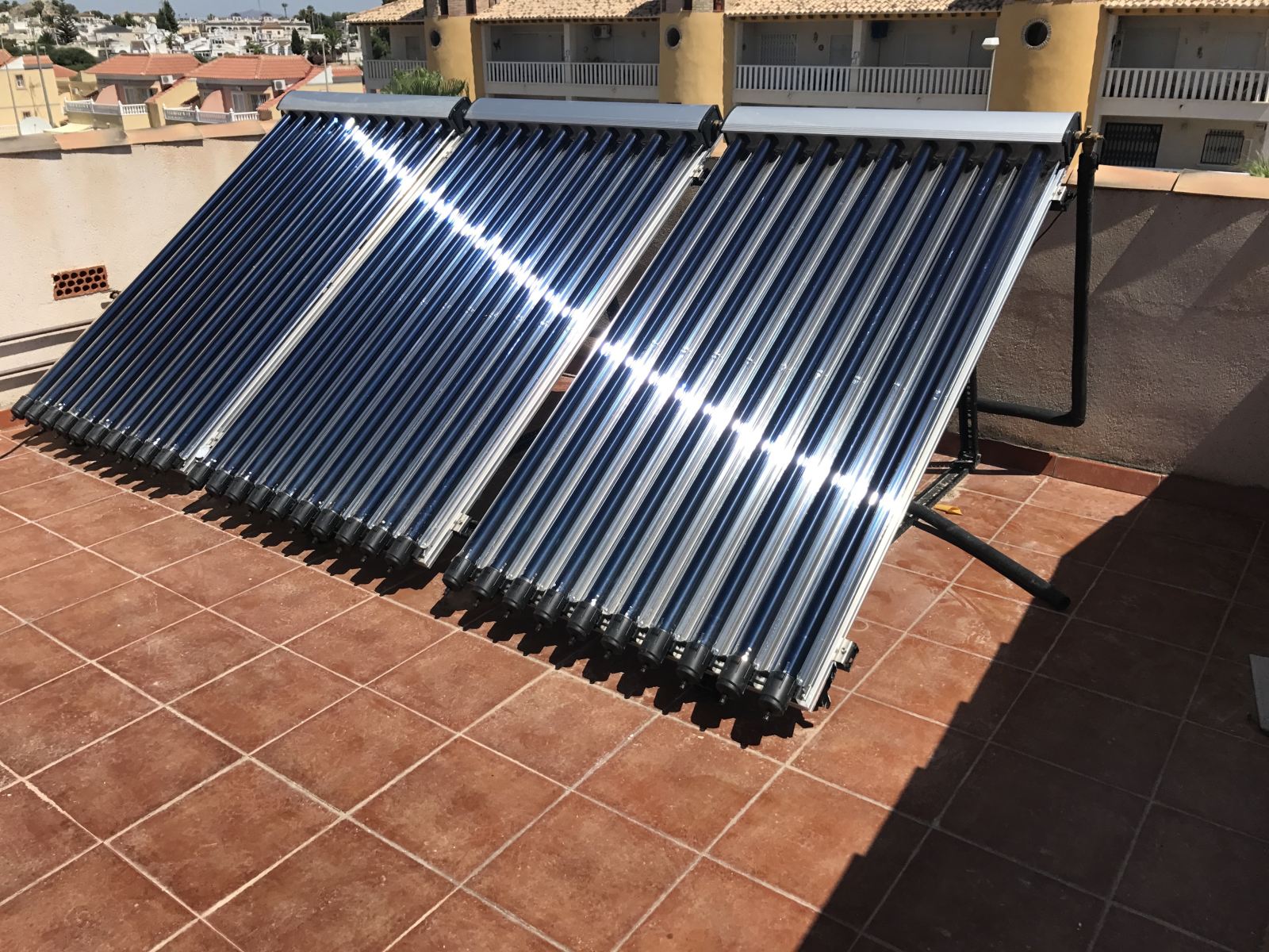 Solar Vacuum Panels